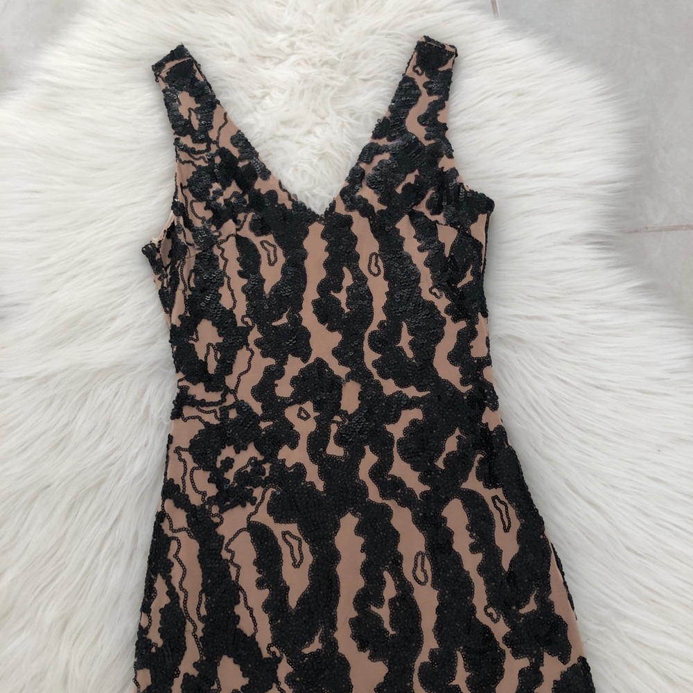 Stunning Nude & Black Sequin Dress, size XS